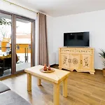 Good Time- Stone Hill Iv - Goraleczka 8c33 * 스클라르스카포렘바